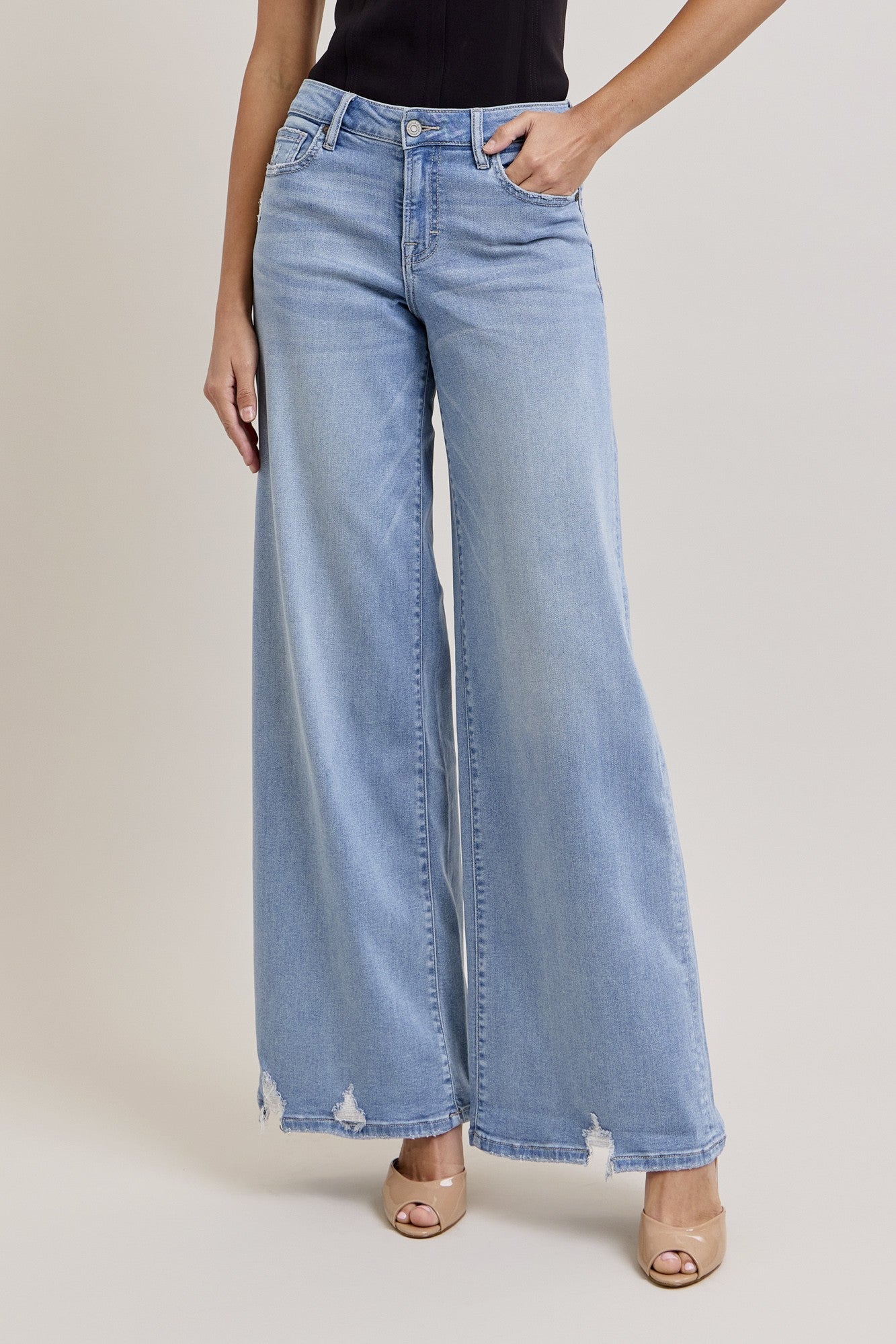 Hidden ultra wide leg light wash jean