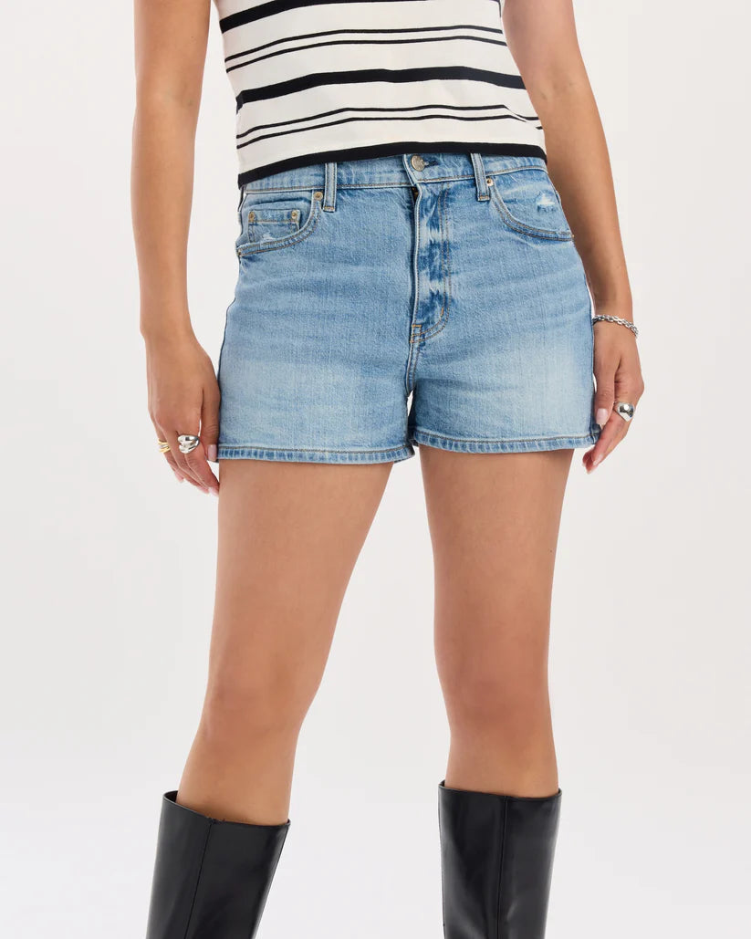 Light wash high-rise denim shorts with a clean hem and classic five-pocket design.