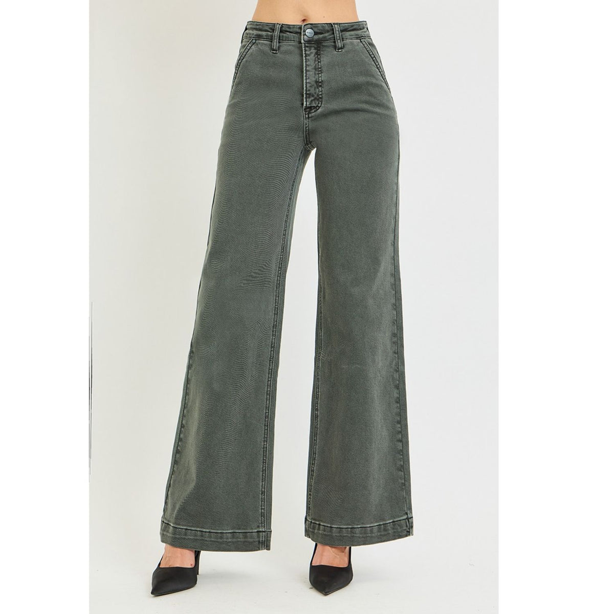 High-Rise Wide-Leg Slant Pocket Pants featuring a flattering high-rise waist, relaxed full-length wide-leg silhouette, and functional slant pockets for a polished, modern look.
