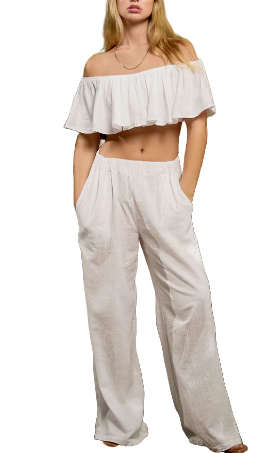 Grenada Flowy Pant White. Designed from a high quality cotton fabric, these flowy pants feature an elastic waist and allow you to wear them styled low or high waisted for any type of look.