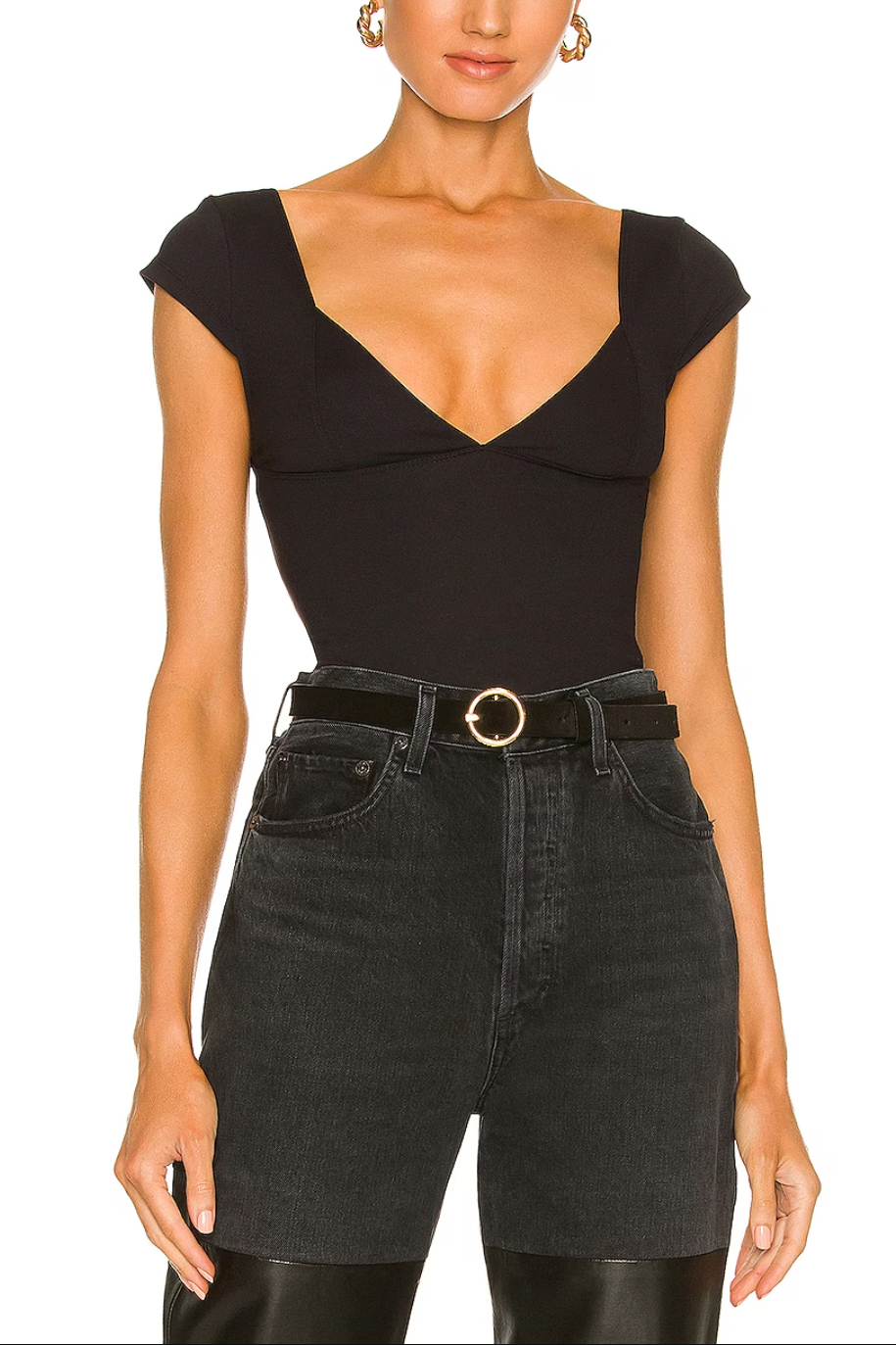 Free People Duo Corset Cami Black. One part bra, one part cami, this corset-inspired style features a deep sweetheart neckline with capped sleeves and seamed cup design, featured in an innovative, sculpting duo fabric that enhances your natural shape with a compressive (never constricting!) mesh underlayer.