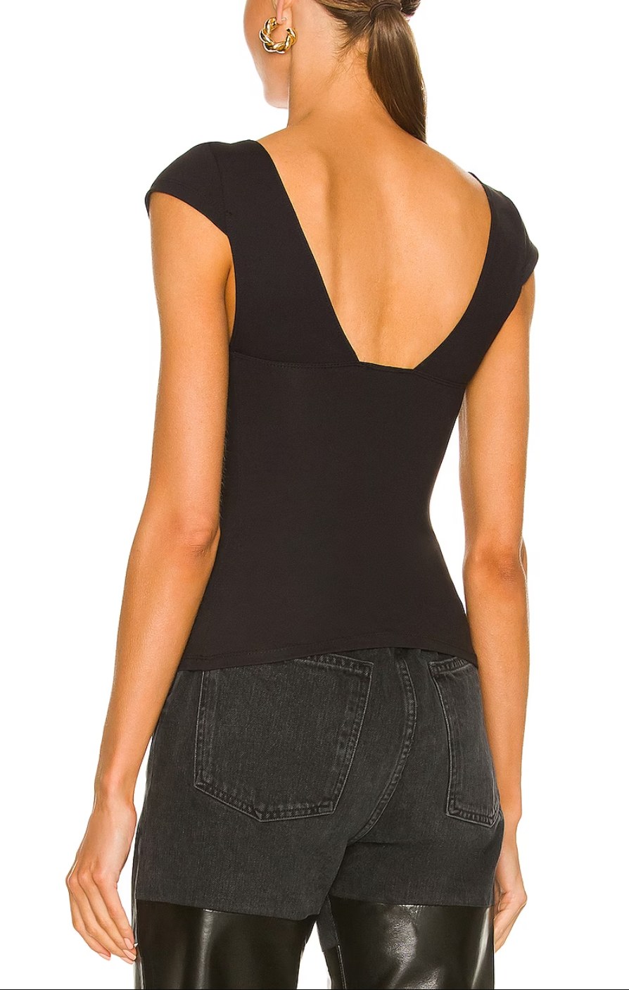 Free People Duo Corset Cami Black. One part bra, one part cami, this corset-inspired style features a deep sweetheart neckline with capped sleeves and seamed cup design, featured in an innovative, sculpting duo fabric that enhances your natural shape with a compressive (never constricting!) mesh underlayer.