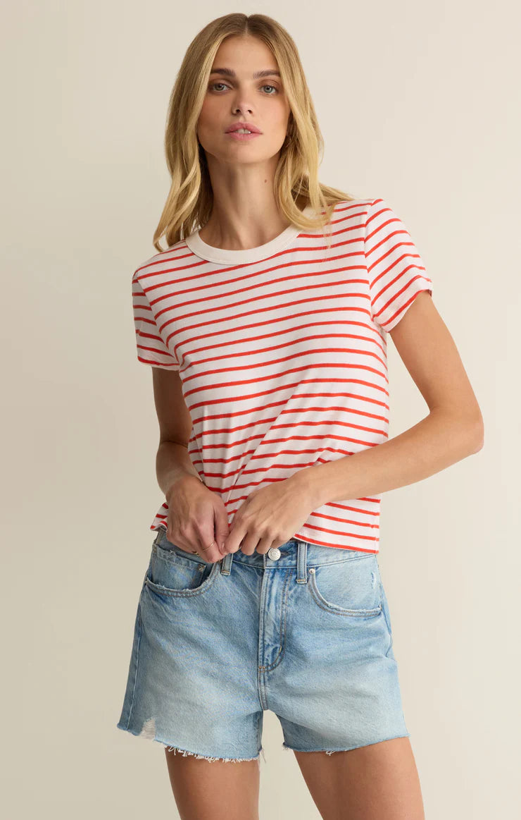 Striped crewneck t-shirt with short sleeves and relaxed fit styled with denim shorts
