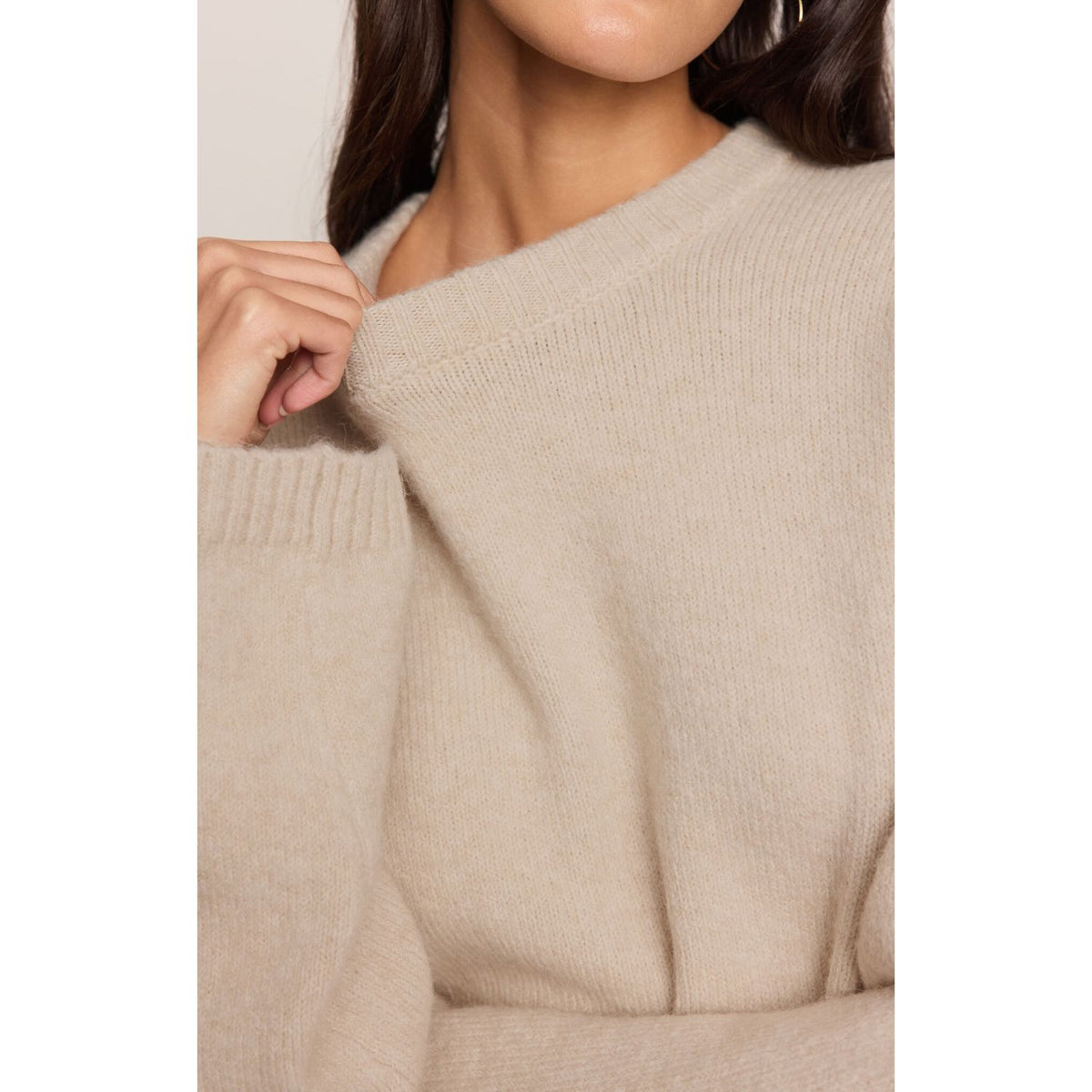 Chill Mode Sweater – Frosted Pearl, fluffy crewneck sweater with long sleeves and relaxed fit