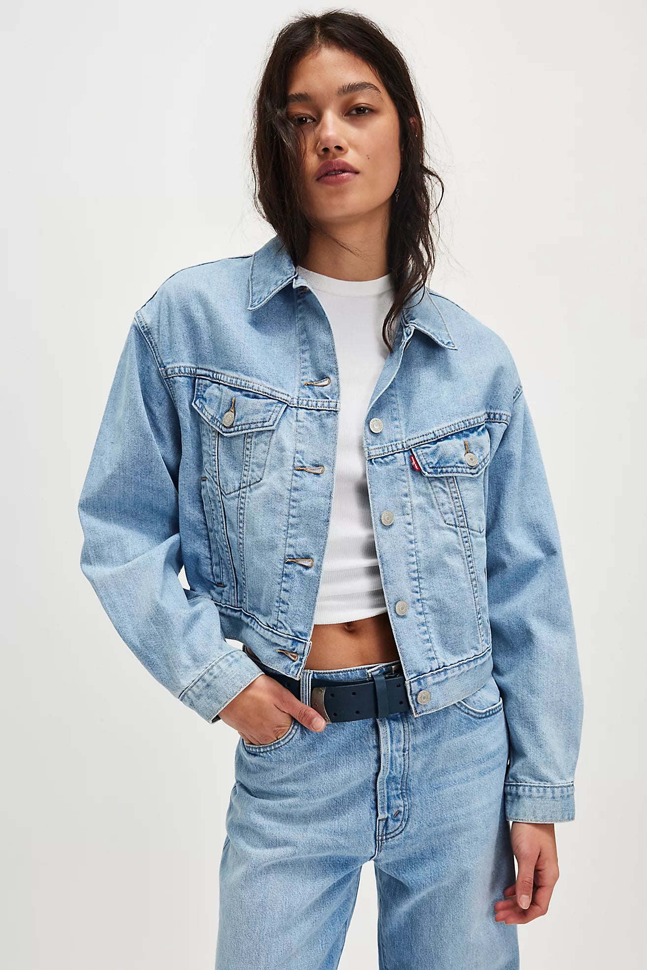 levi's shrunken trucker jacket in wise owl