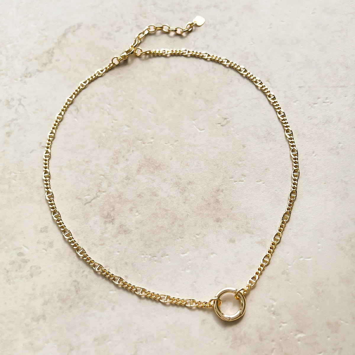 OMG blings Mariner Curb Chain with Spring Ring in Gold, flat lay