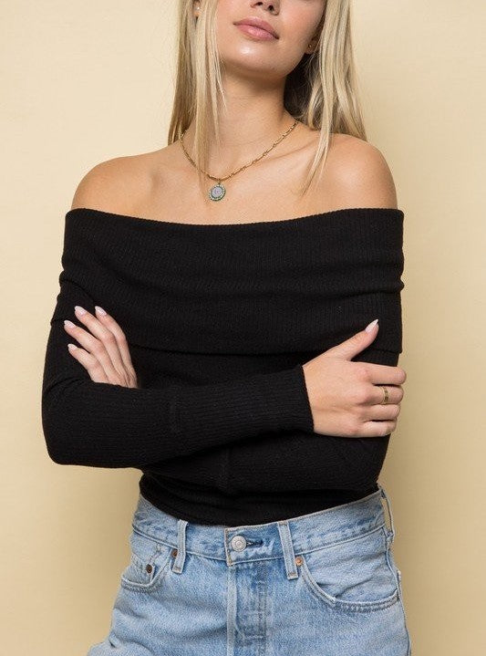 Amy Rib Off The Shoulder Sweater Black. This super soft off the shoulder sweater is a must have for your winter wardrobe, it looks amazing on everyone and is so cute and cozy.