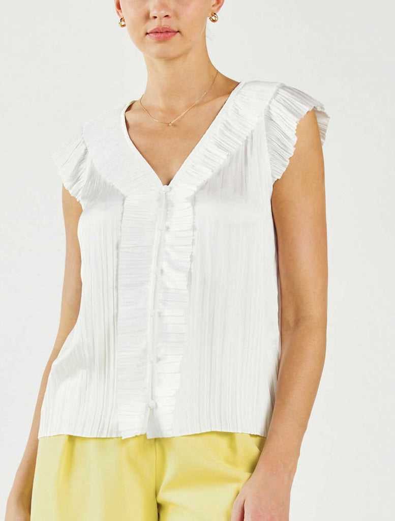 Current Air Pleated Trim Sleeve Blouse White. This short sleeve blouse features a button down front with v-neckline and pleating throughout, the perfect pretty everyday top to throw on with jeans and heels.
