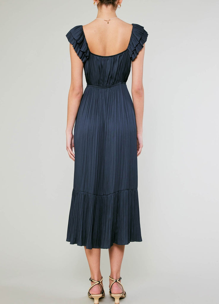 Current Air Pleated Square Neck Dress Navy. This pretty midi dress features a square neckline with pleated fabric and flutter short sleeves, the perfect dress to wear day or night anytime of year.