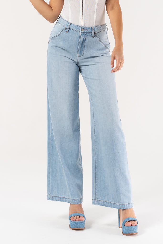 Hidden Nori Wide Leg Trouser Light Blue. These super soft wide leg trouser jeans are a cool update to your basic flares, style them with a fitted top for a sleek trendy outfit perfect for day or night.