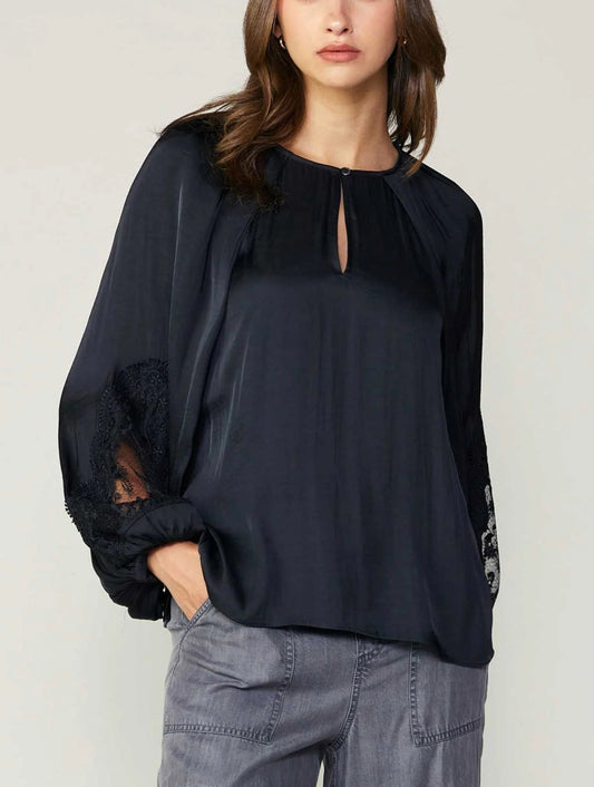 Current Air Contrast Sleeve Blouse