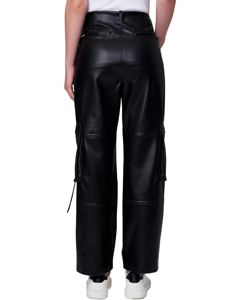 Blank NYC Leather Cargo Pant Black. From parties to everyday wear these leather cargo pants add a chic look to your outfits. The high-waist silhouette and ankle length of these leather pants offer added comfort and style.