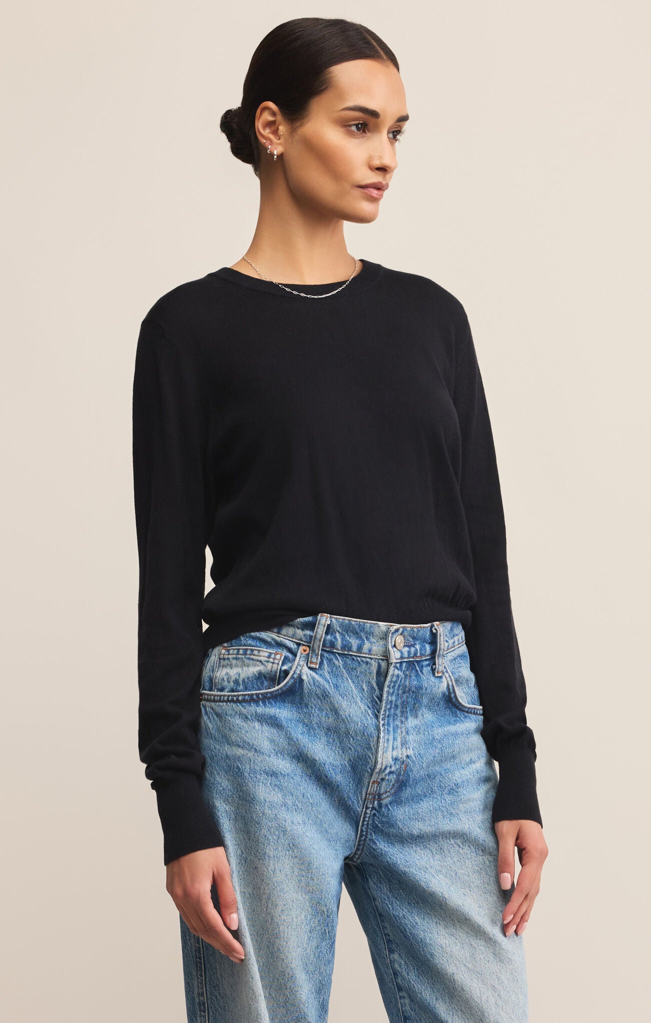 z supply perfect layer sweater basic long sleeve sweater fall fashion trending sweater layering 