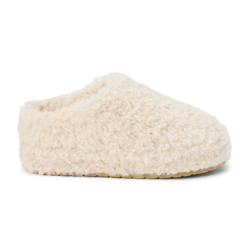 sherpa slippers, cozy slippers, fuzzy slippers, ivory slippers, soft house shoes, winter slippers, warm home shoes, Whim accessories, plush slippers, cozy gift idea