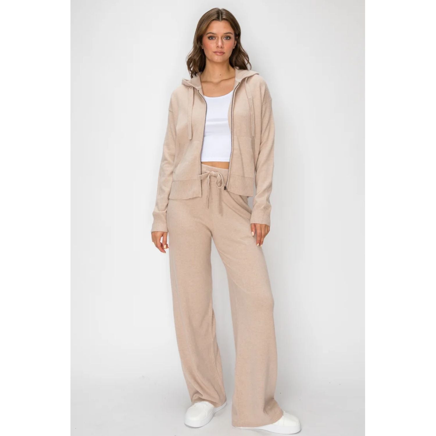 Women's Cloudmere Lounge Pant in Oat Melange featuring a drawstring waistband, side pockets, and relaxed wide-leg silhouette.