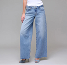 Hidden low rise extra wide leg