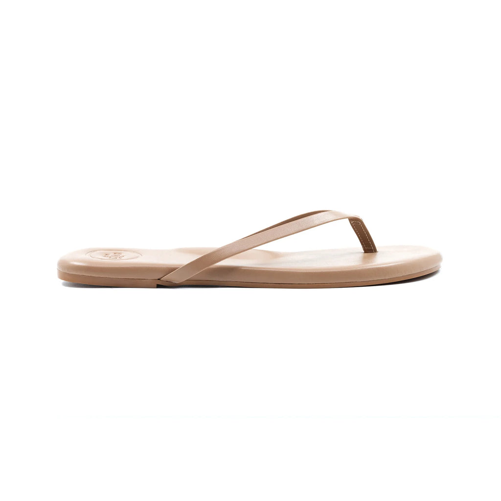 Solei Sea Indie Classic Sandal Nude. The cushioned footbed, padded arch support, non-slip rubber bottoms and water-resistant vegan leather pack these sandals with the versatility to seamlessly wear to the beach, brunch or anywhere in between.