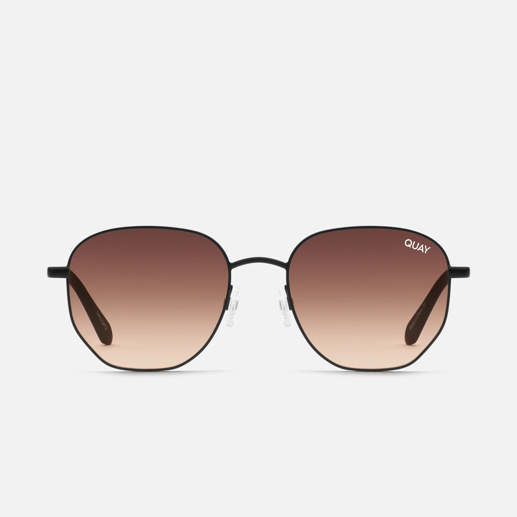 Quay Big Time Black Brown to Orange. You’ve made it big time with these classic mid-sized geometric frame. This unisex lightweight everyday style is so comfortable, you’ll forget you have them on. Designed to be worn by all face shapes and sizes.