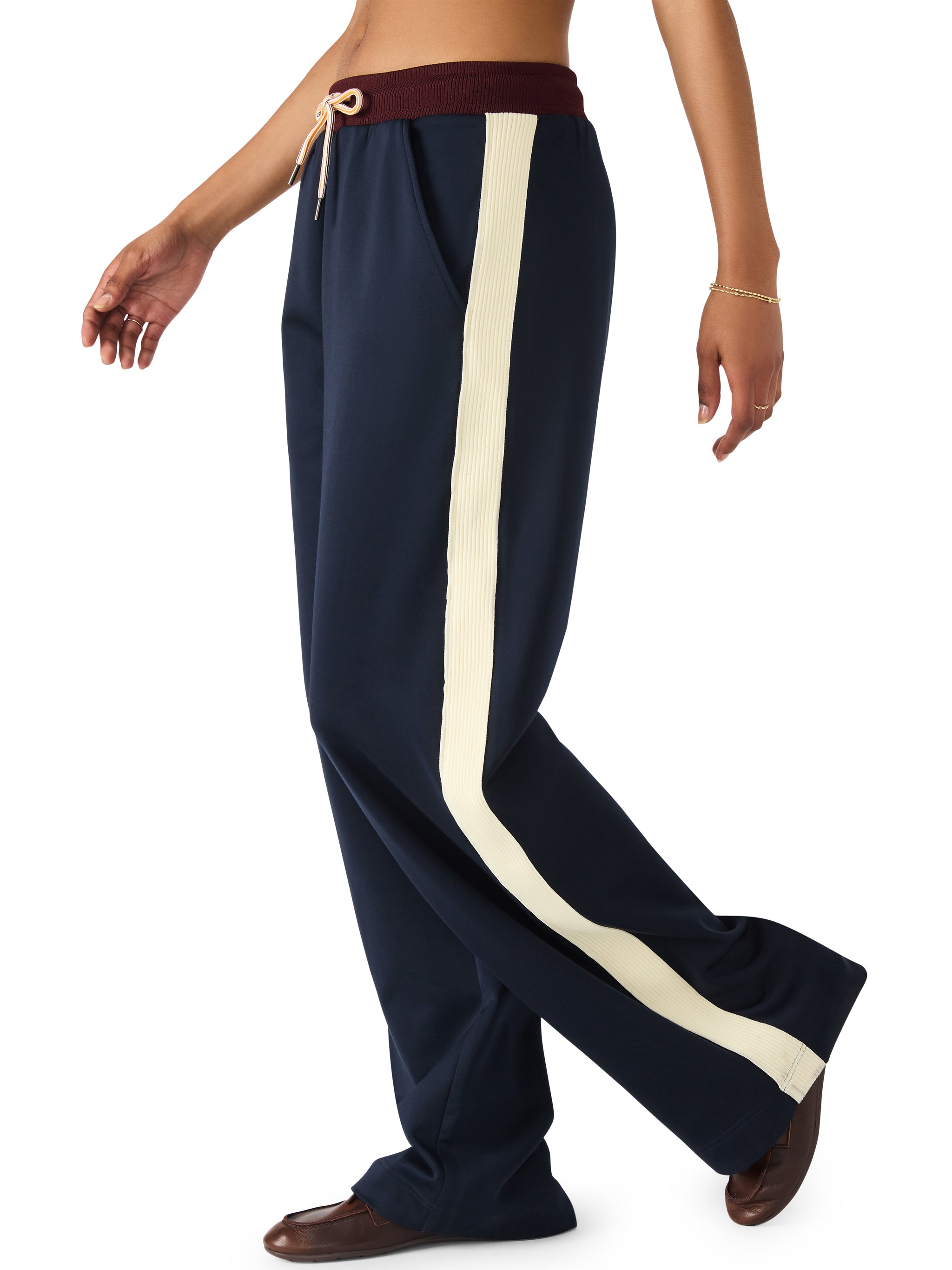 【✦ovy✦glampians✦wool✦2tuck✦WideShorts✦L】 Deluxe Two-Story Safari Tent for Family or Studio Suite BL45