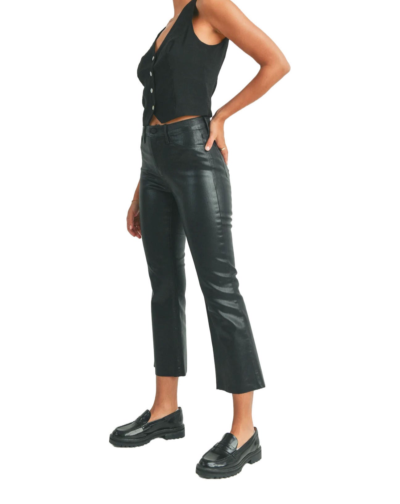 JBD Cropped Coated Kick Flare Black. These coated jeans feature a cropped kick flare fit perfect for showing off your fav heels, so easy to dress up or down for any occasion.