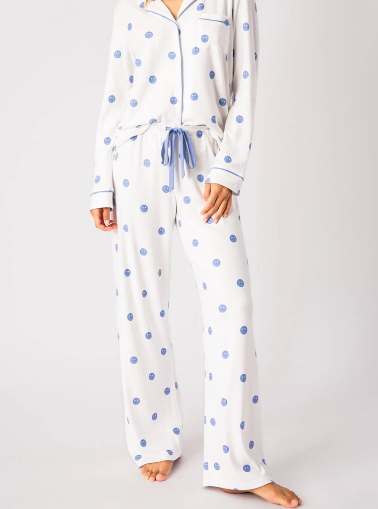 PJ Salvage Choose Happy Pant Ivory. Get comfy in the happiest pajama set he season, made with subtle textured pointelle in double brushed (double-soft!) knit with fun smiling emojis, featuring a tie elastic waist.