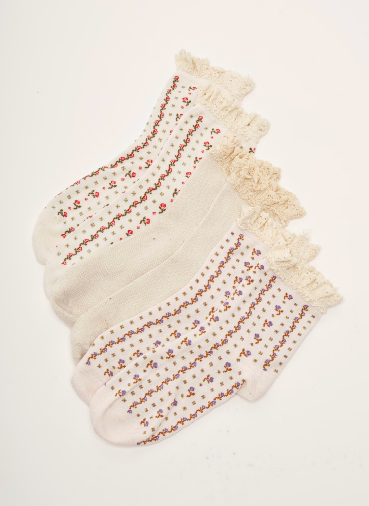 floral socks, lace trim socks, ruffle edge socks, vintage socks, cute socks for women, floral print socks, cozy socks, cottagecore socks, Whim accessories, gift ideas for her