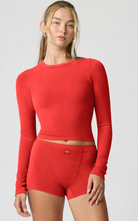 ribbed long sleeve top, fitted crop top, women’s lounge top, cozy long sleeve, soft ribbed shirt, stretchy crop top, women’s basics, everyday essential, long sleeve crop, lounge top, ribbed knit top, casual loungewear, layering piece, trendy basics, soft women’s top