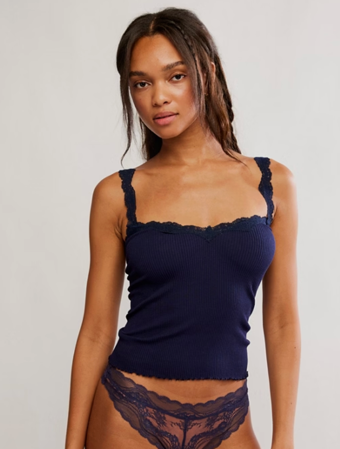 riendaプリーツヘムフラワーTOP Free People Spring Fever Cami – Whim