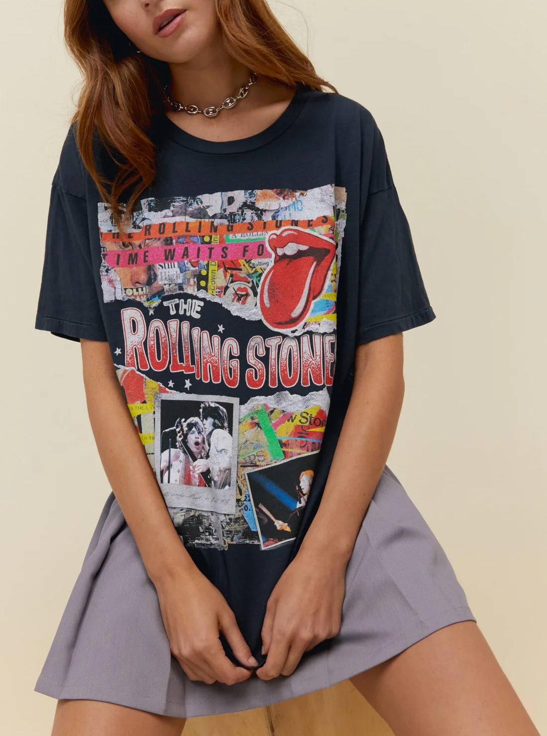 Day Dreamer Time Waits For No One Tee Vintage Black. Meant to feel like a true souvenir, featuring a cut and paste collage highlighting some of the Stones’ most signature symbols. Shouting out one of their best tracks ever recorded, this merch tee is marked with “Time Waits for No One."
