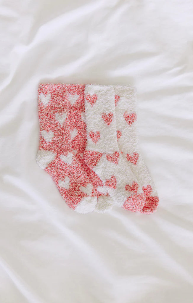 Z Supply 2 Pack Plush Heart Socks. Your look isn't complete without the 2-Pack Plush Heart Socks. With two different options, you'll have fun mixing and matching them with our other heart print styles.