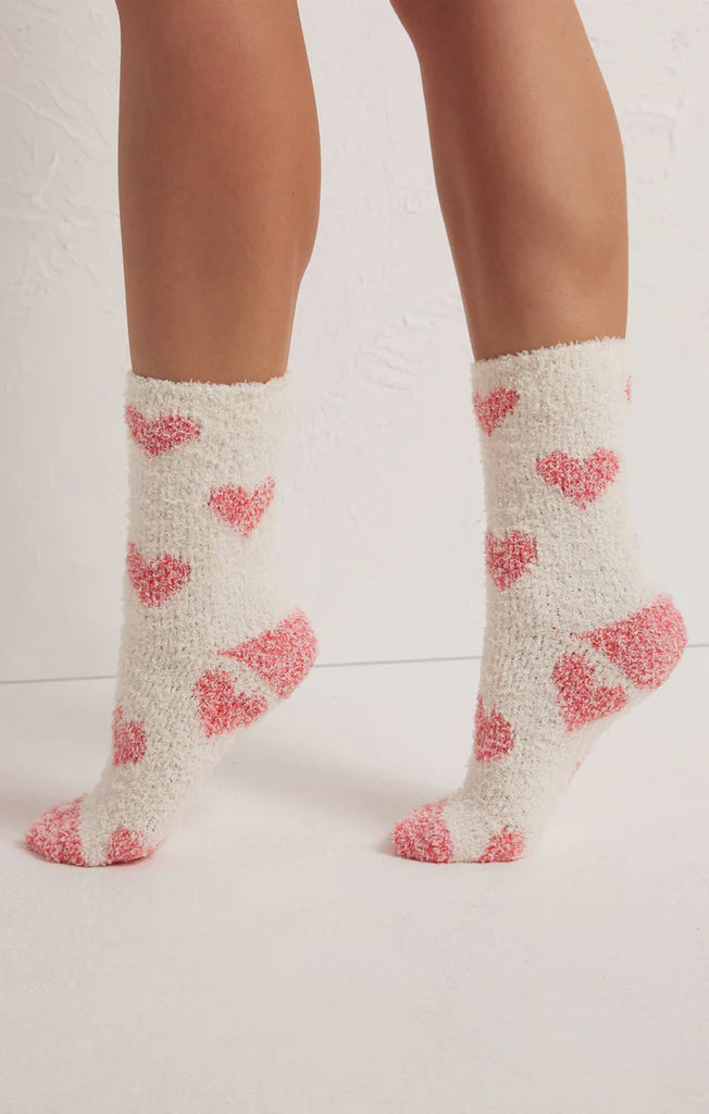 Z Supply 2 Pack Plush Heart Socks Pink and White. Your look isn't complete without the 2-Pack Plush Heart Socks. With two different options, you'll have fun mixing and matching them with our other heart print styles.