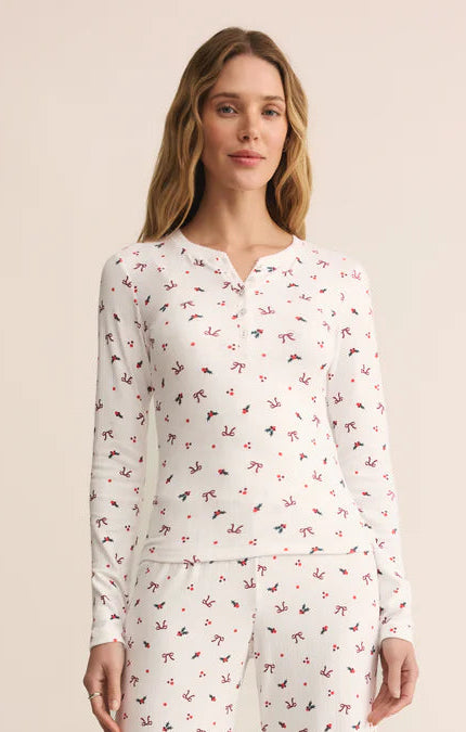 z supply holiday print pajamas holly print comfy lounge top pajama top holiday pajamas