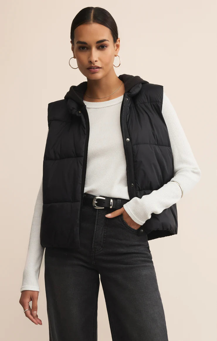 z supply essential puffer vest in black with hood outerwear