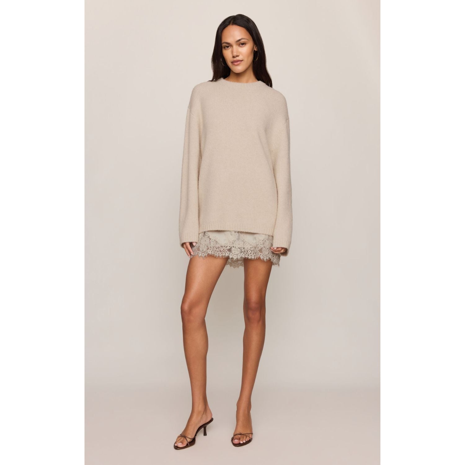 Chill Mode Sweater – Frosted Pearl, fluffy crewneck sweater with long sleeves and relaxed fit