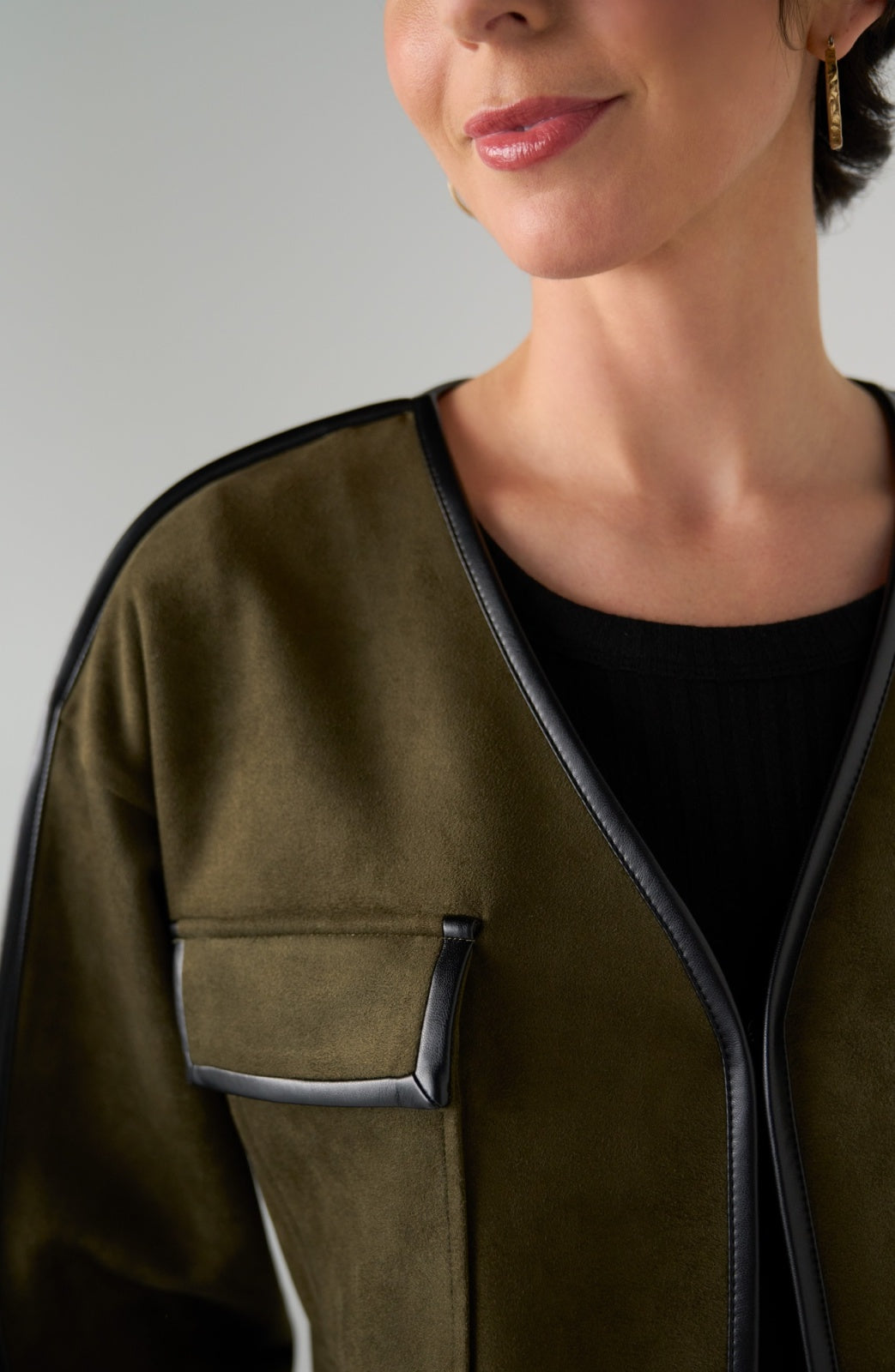 Liverpool Relaxed Open Front Jacket in Dark Olive, collar and pocket detail