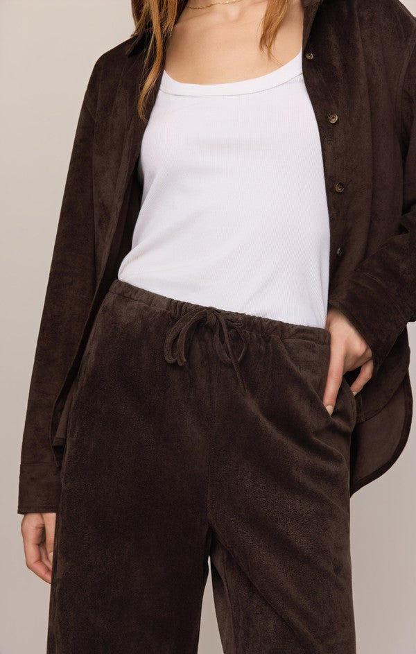 Z Supply Drift Suede Pant in Dark Roast, waist detail