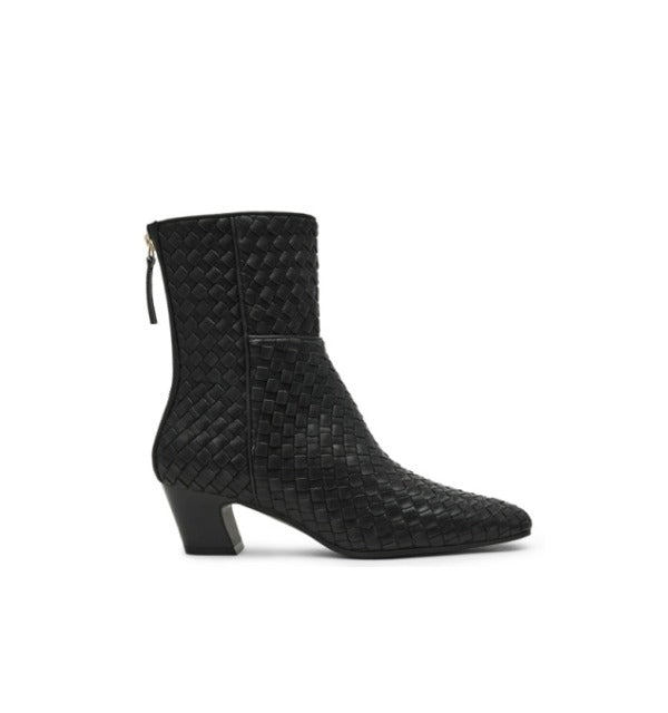 DV Starzy Bootie in Black, side view.