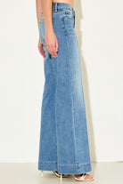 Hidden Happi Low Rise Pintuck Comfort Flare in Medium Light, side view
