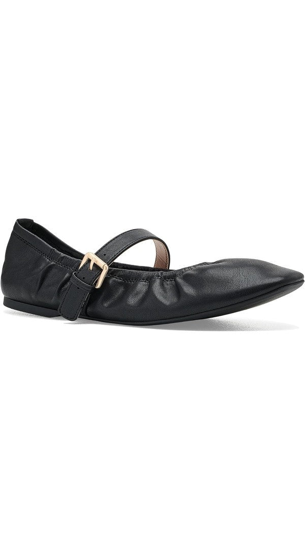 Dolce Vita Marria Ballet Flat in Black, front view