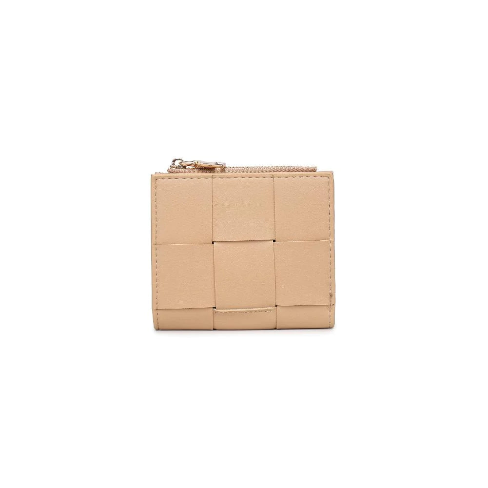 Amelie Wallet Natural. The woven design and gold hardware make a fashion statement, while the snap button closure ensures your belongings stay secure. Inside, find a thoughtfully organized space with a main compartment, coin zip pocket, and eight card slots for maximum functionality.