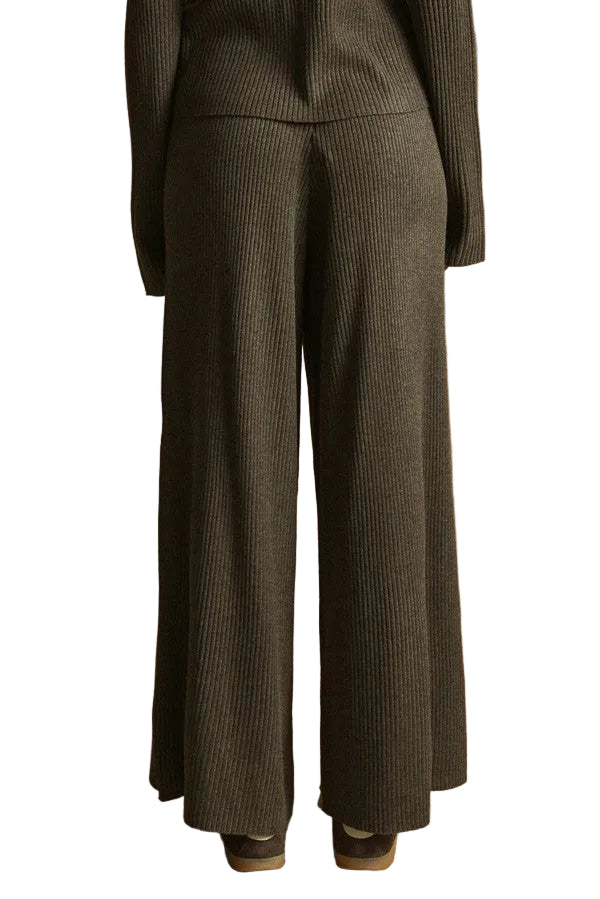 Miou Muse Zip Up Ribbed Straight Leg Pant in Espresso, back view