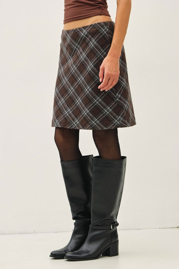 Be Cool Plaid Mini Skirt in Chocolate Check, side view