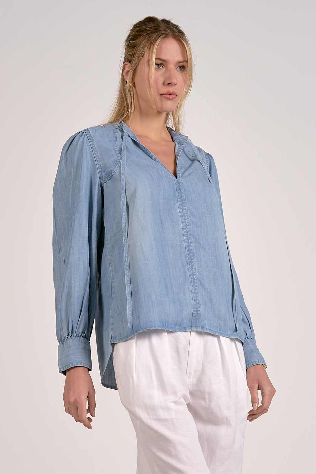 chambray blouse women, lightweight denim top, split neck blouse, long sleeve chambray shirt, women’s casual work top, relaxed fit denim blouse, boutique everyday top, soft chambray shirt, elevated casual blouse, flowy long sleeve top