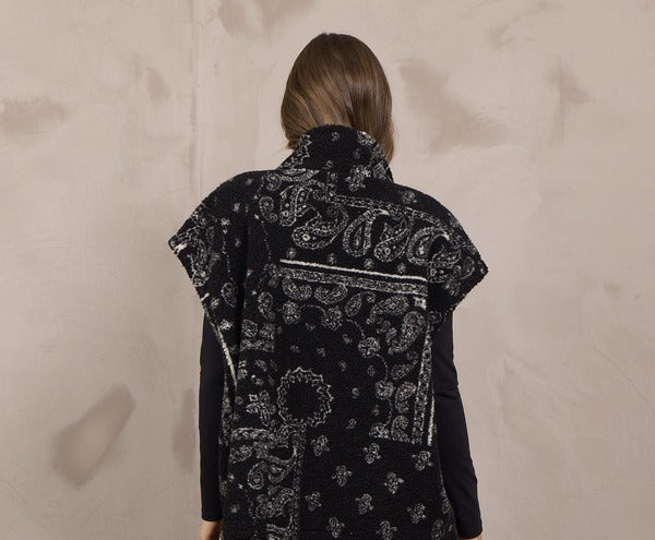 Vintage Havana Bandana Printed Sherpa Vest in Ivory Black, back view