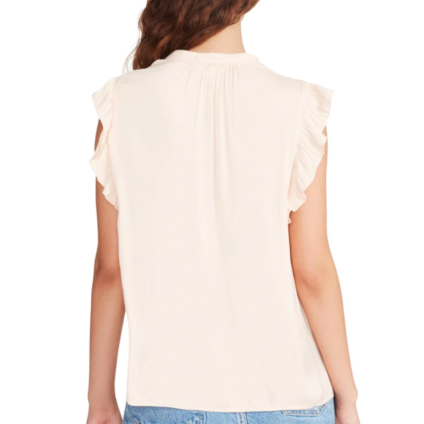 BB Dakota Annie Top. The Annie top is a gorgeous and great piece. Tuck it in for a more business-like look and wear untucked for a more casual feel