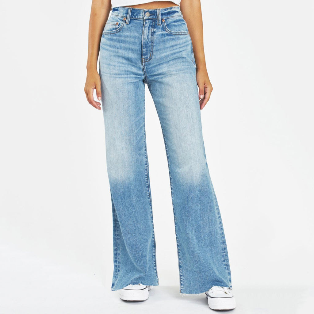 Daze Far Out High Rise Wide Leg Jeans. This high rise wide leg is vintage inspired with its signature "just right" fabric because sometimes you need a little bit of everything. Reliably flattering, consistently kind!