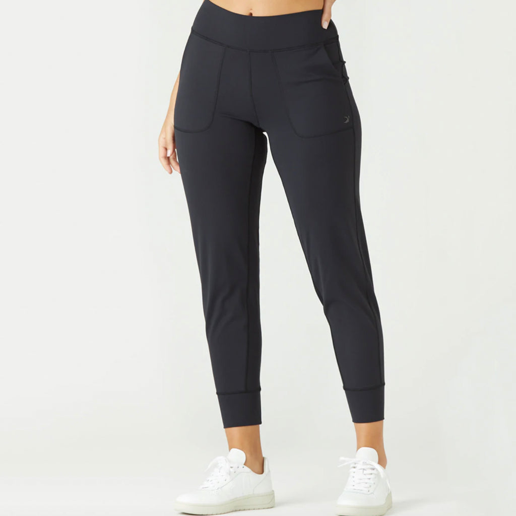 Glyder Pure Jogger. Meet the do-it-all pant you're never going to take off. With front pockets and an unbelievably soft GLYDERONE™ fabrication, this jogger gives you perfect amount of performance with a no-distractions feeling