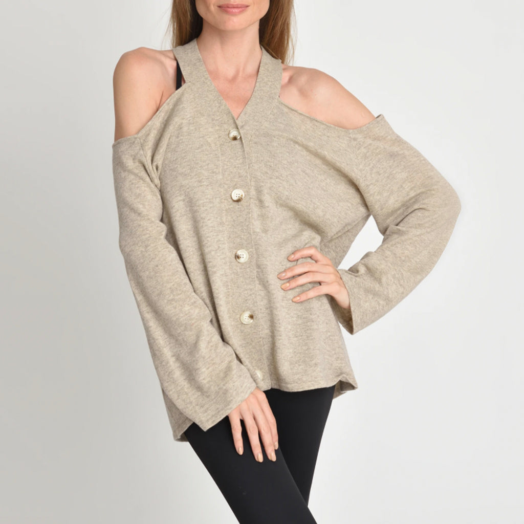 Muche et Muchette Abby Open Shoulder Cardi. This sweater is definitely the fall/winter sweater you want in your closet. The perfect shape to feel good while rocking that cold-shoulder look