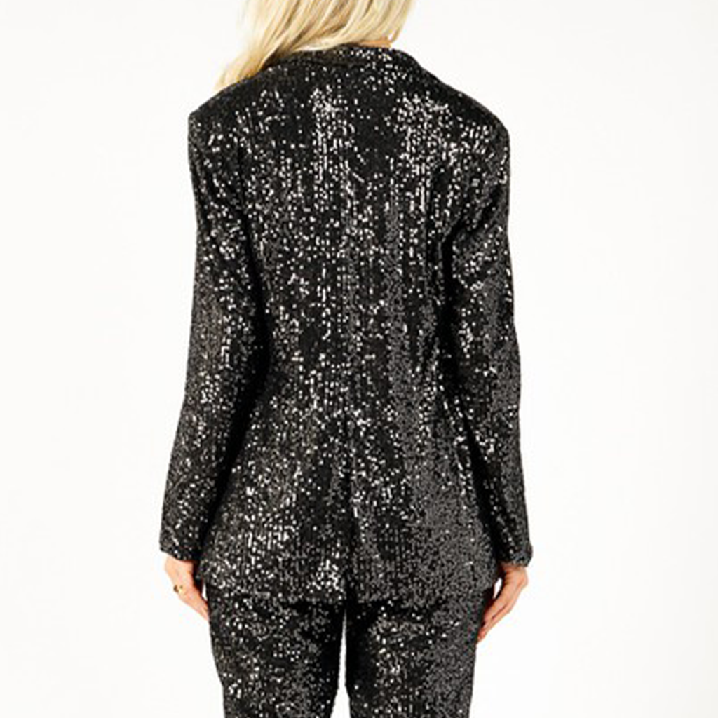 Glitter Blazer.A dazzling sequin blazer is the best of both worlds with polished work wear meeting night-out glam